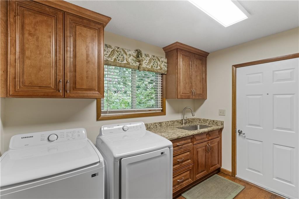 3711 Frey Lake Road Northwest Kennesaw, GA 30144 - Photo 10 of 37 a utility room with dryer and washer
