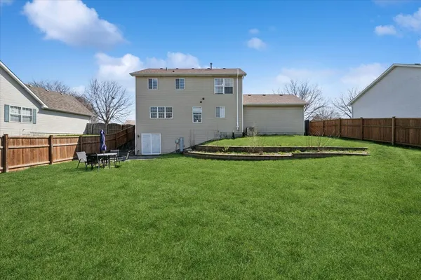 $300,000 | 1005 Sudbury Drive, Joliet, IL 60435