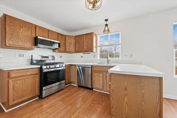 $300,000 | 1005 Sudbury Drive, Joliet, IL 60435