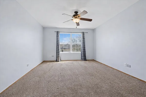 $300,000 | 1005 Sudbury Drive, Joliet, IL 60435