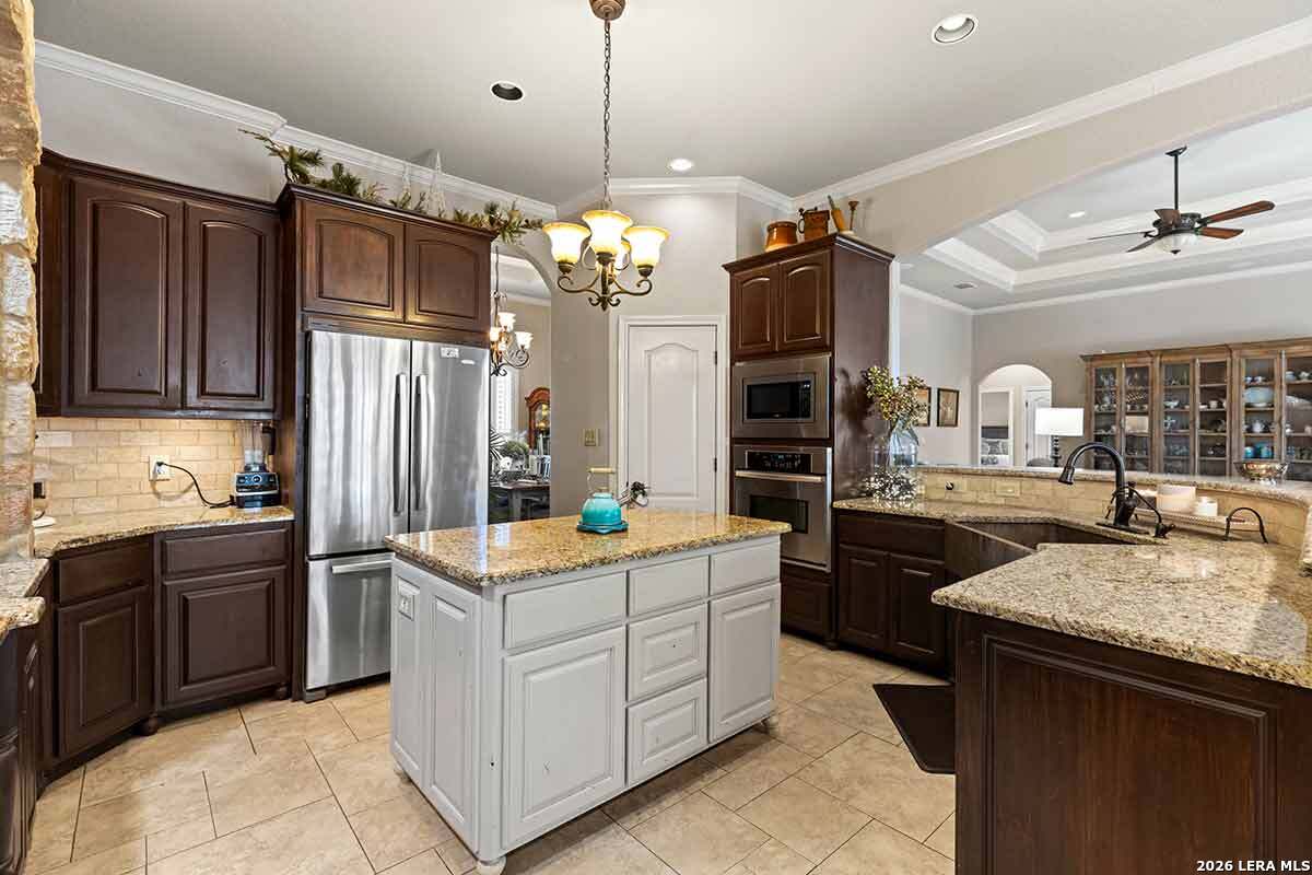 148 Copper Ridge Drive La Vernia, TX 78121 - Photo 15 of 42