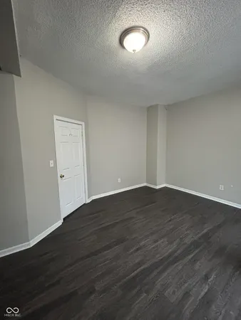 $1,300 | 14 North Euclid Avenue, Indianapolis, IN 46201