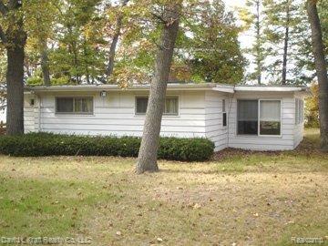 7442 Port Austin Road Caseville, MI 48725 - Photo 2 of 20 7442PtAustin