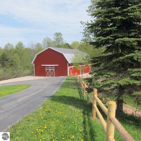 3800-3758 Raymond Road Frankfort, MI 49635 - Photo 35 of 47 1807911-34.JPG