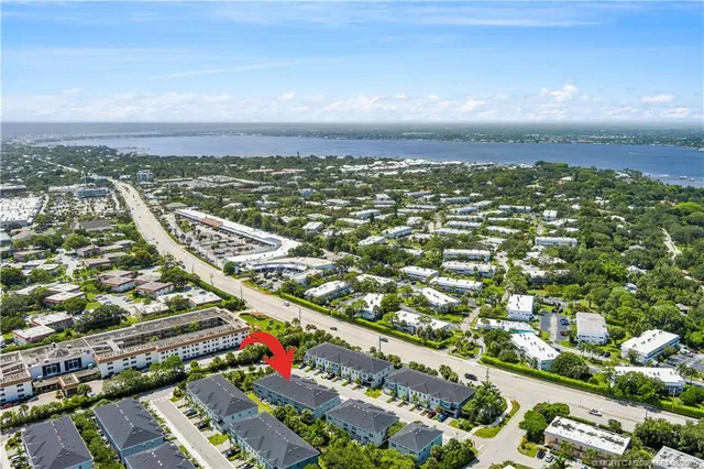 $489,000 | 1806 Southeast Ocean Cove Way, Stuart, FL 34996