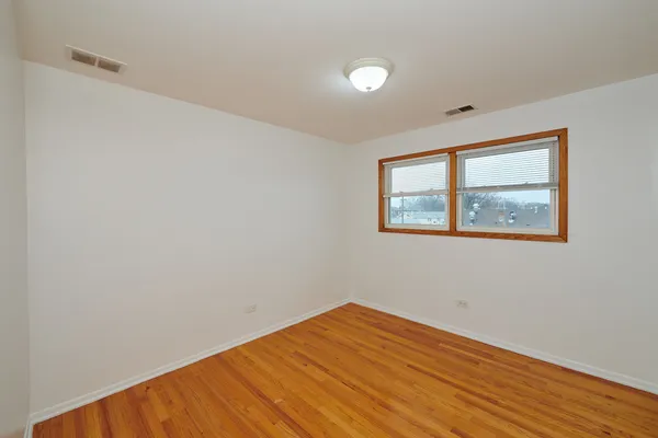 $2,300 | 6780 West Forest Preserve Drive, Unit 2, Harwood Heights, IL 60706