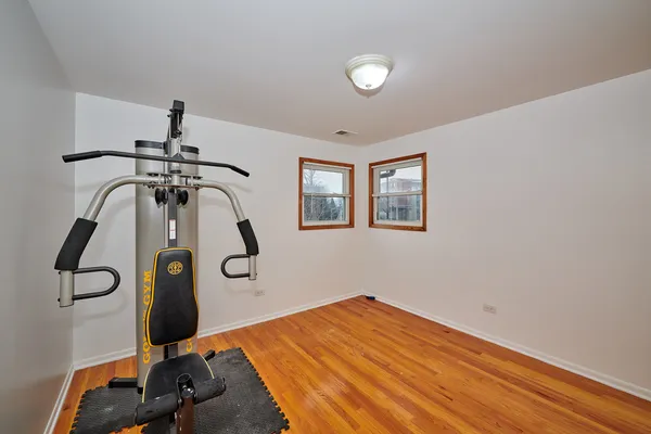 $2,300 | 6780 West Forest Preserve Drive, Unit 2, Harwood Heights, IL 60706