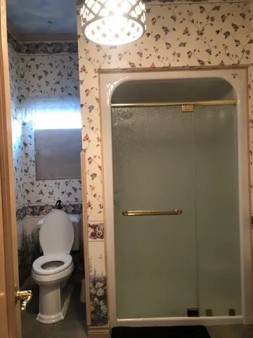 $650,000 | 804 Alvin Street, El Campo, TX 77437