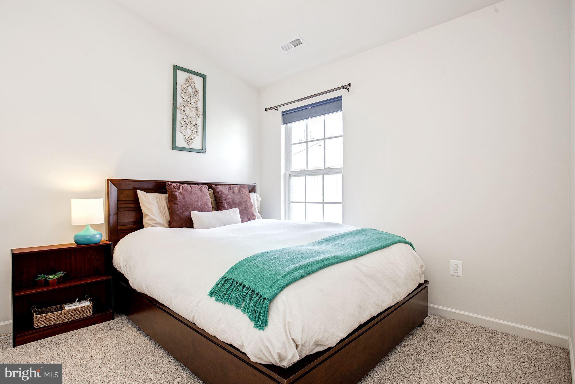 7115 Silverleaf Oak Road, Unit 224 Elkridge, MD 21075 - Photo 21 of 35 Bedroom