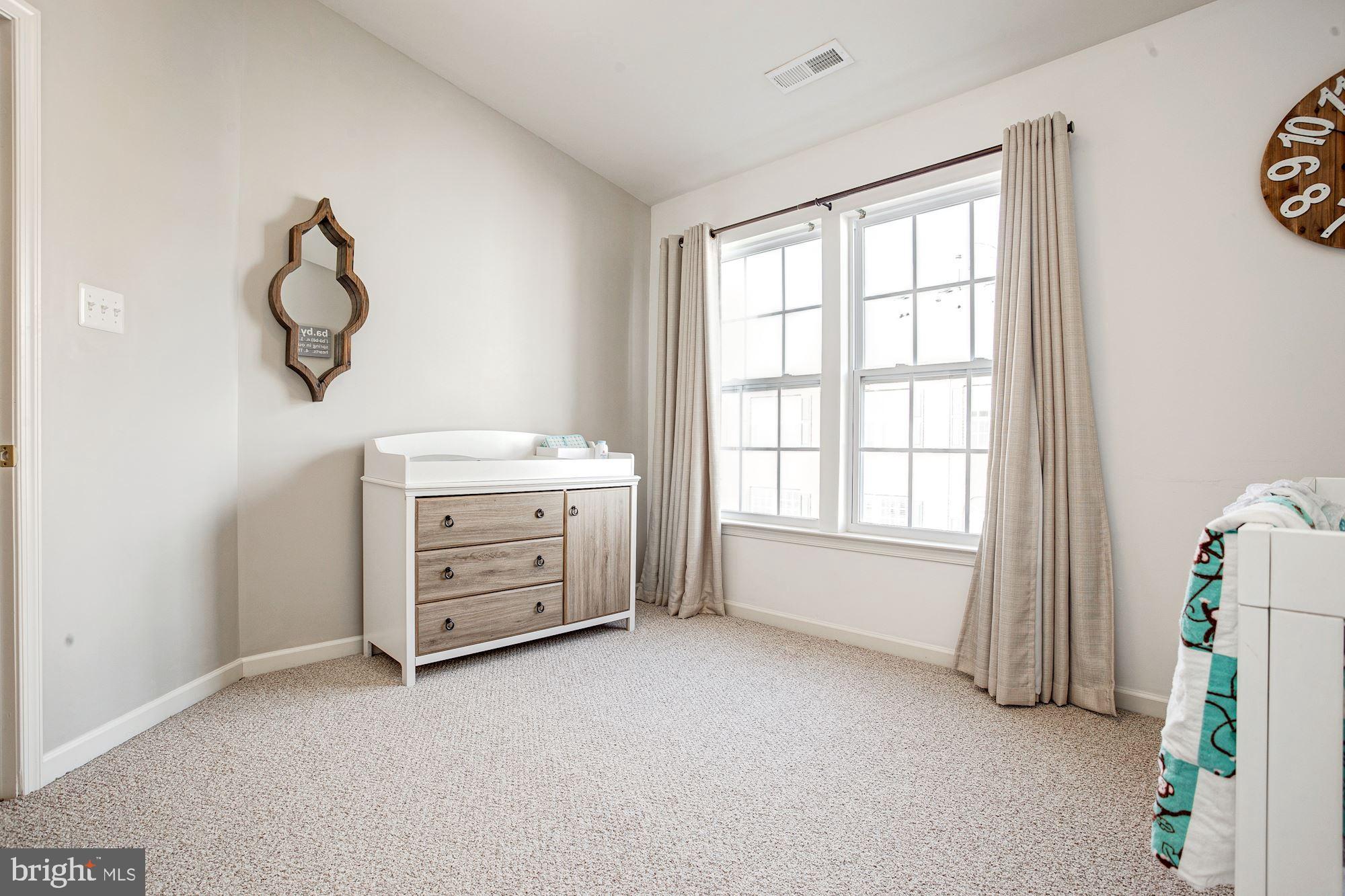 7115 Silverleaf Oak Road, Unit 224 Elkridge, MD 21075 - Photo 24 of 35 Bedroom