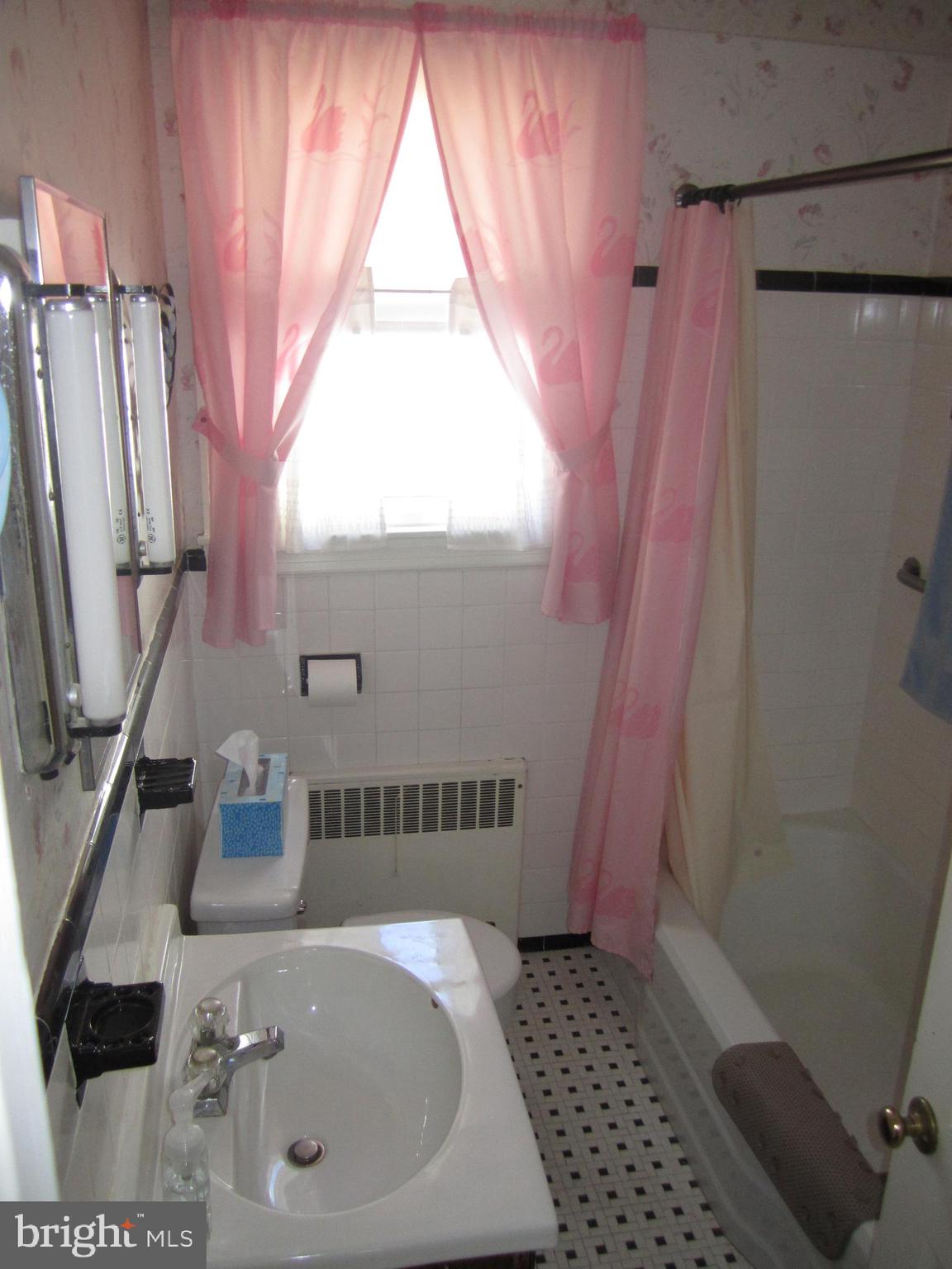 205 Twin Oaks Road Linthicum, MD 21090 - Photo 22 of 33