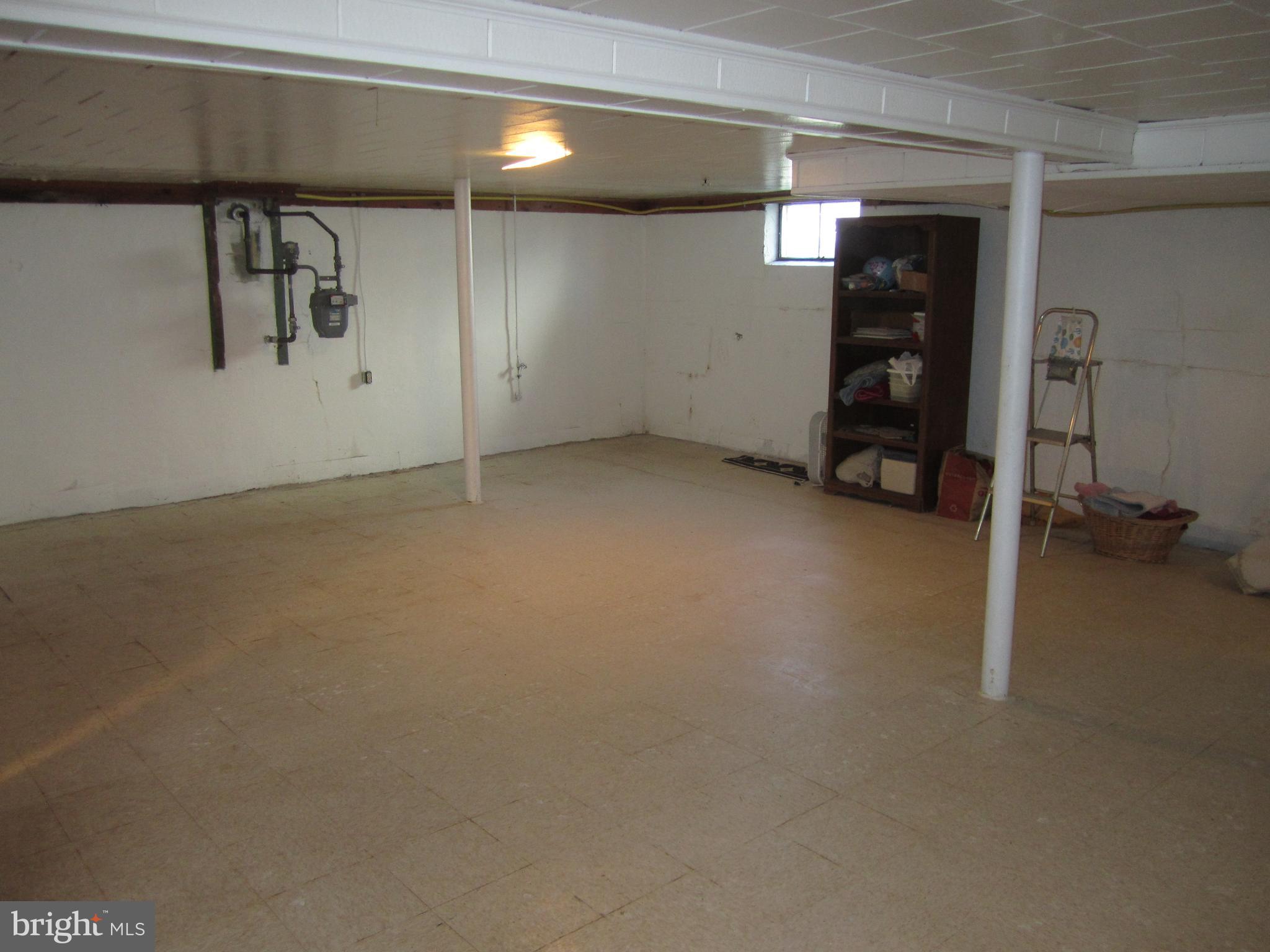 205 Twin Oaks Road Linthicum, MD 21090 - Photo 27 of 33