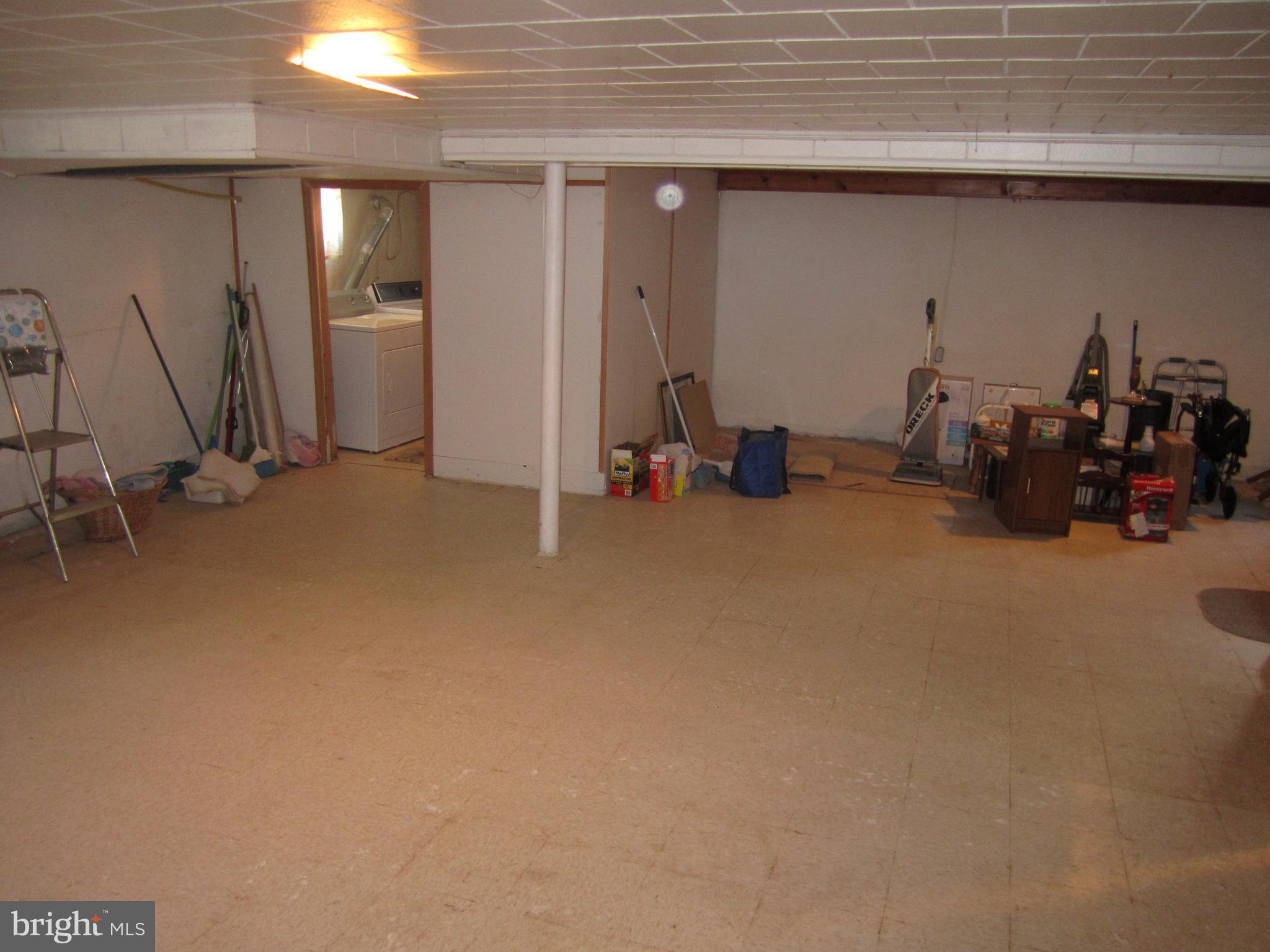 205 Twin Oaks Road Linthicum, MD 21090 - Photo 28 of 33