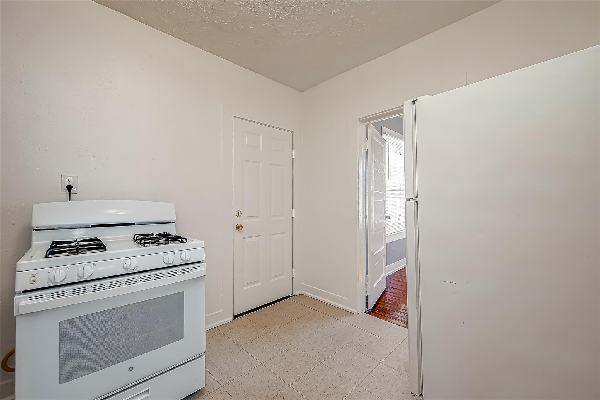 2611 Tierwester Street Houston, TX 77004 - Photo 11 of 20