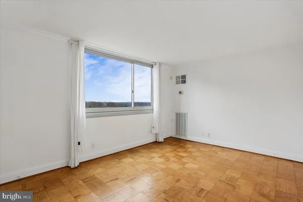 $499,900 | 4601 North Park Avenue, Unit 1118, Chevy Chase, MD 20815