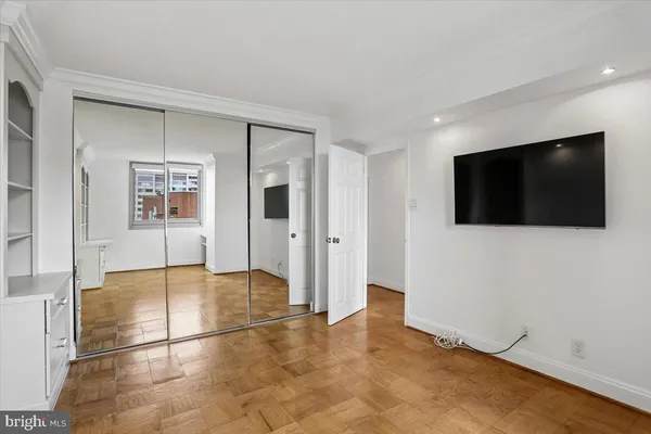 $499,900 | 4601 North Park Avenue, Unit 1118, Chevy Chase, MD 20815