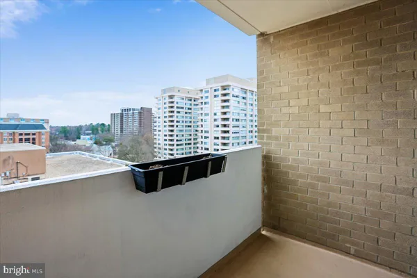 $499,900 | 4601 North Park Avenue, Unit 1118, Chevy Chase, MD 20815