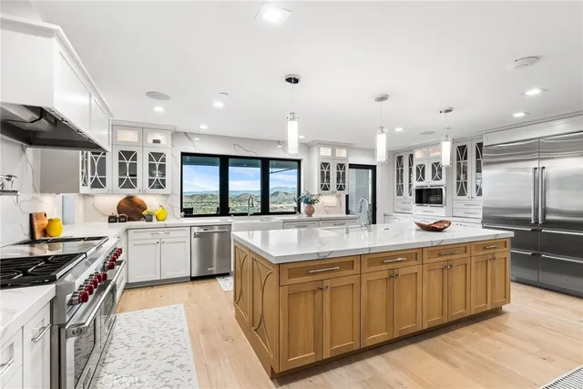 $6,995,000 | 37731 Vía Baya, Murrieta, CA 92562