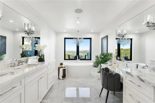 $6,995,000 | 37731 Vía Baya, Murrieta, CA 92562