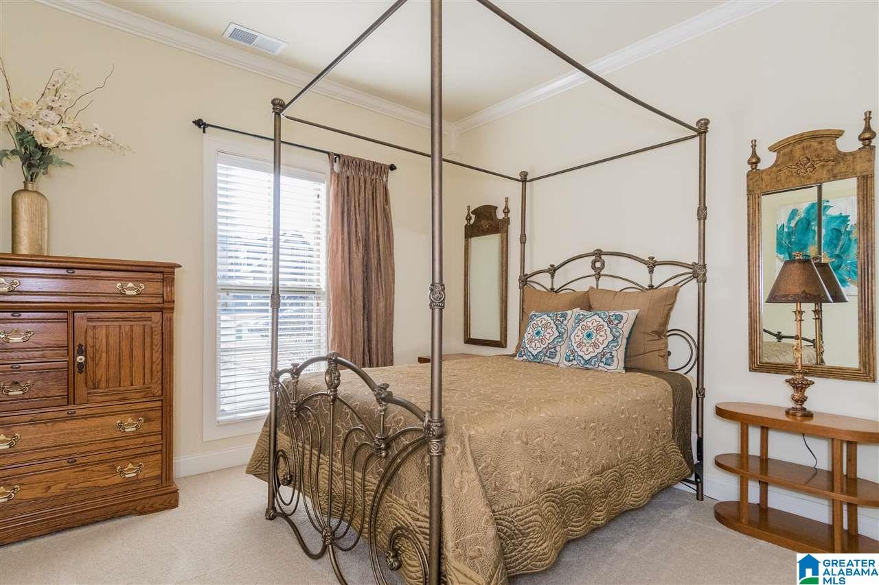 260 Strathaven Lane Pelham, AL 35124 - Photo 28 of 37