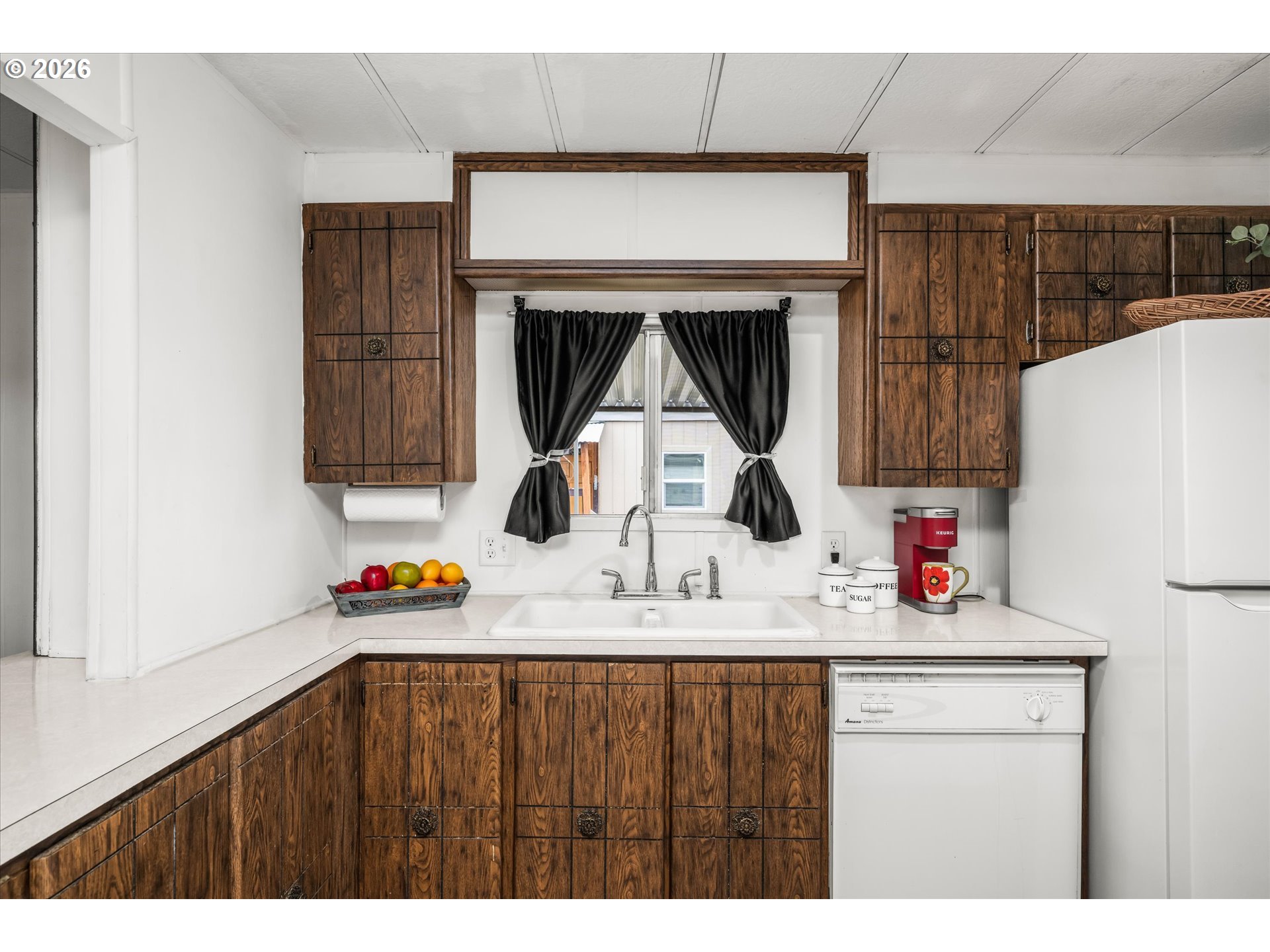 5335 Daisy Street, Unit 131 Springfield, OR 97478 - Photo 13 of 28 Kitchen