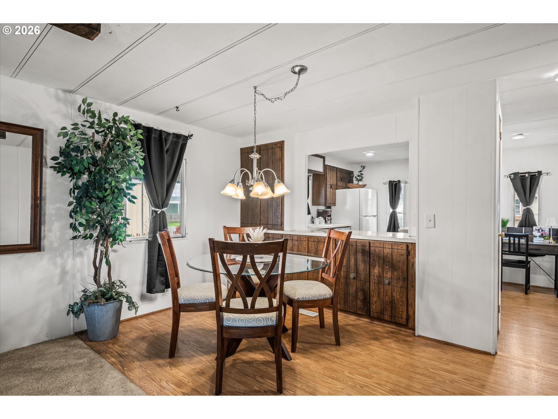 5335 Daisy Street, Unit 131 Springfield, OR 97478 - Photo 10 of 28 Dining Area