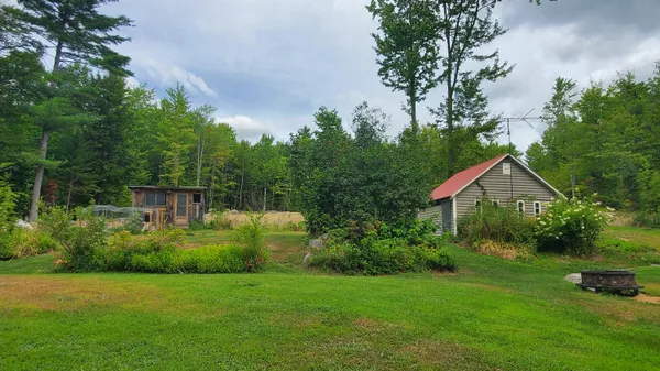 $288,800 | 331 Beans Corner Road, New Sharon, ME 04955