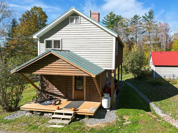 $288,800 | 331 Beans Corner Road, New Sharon, ME 04955