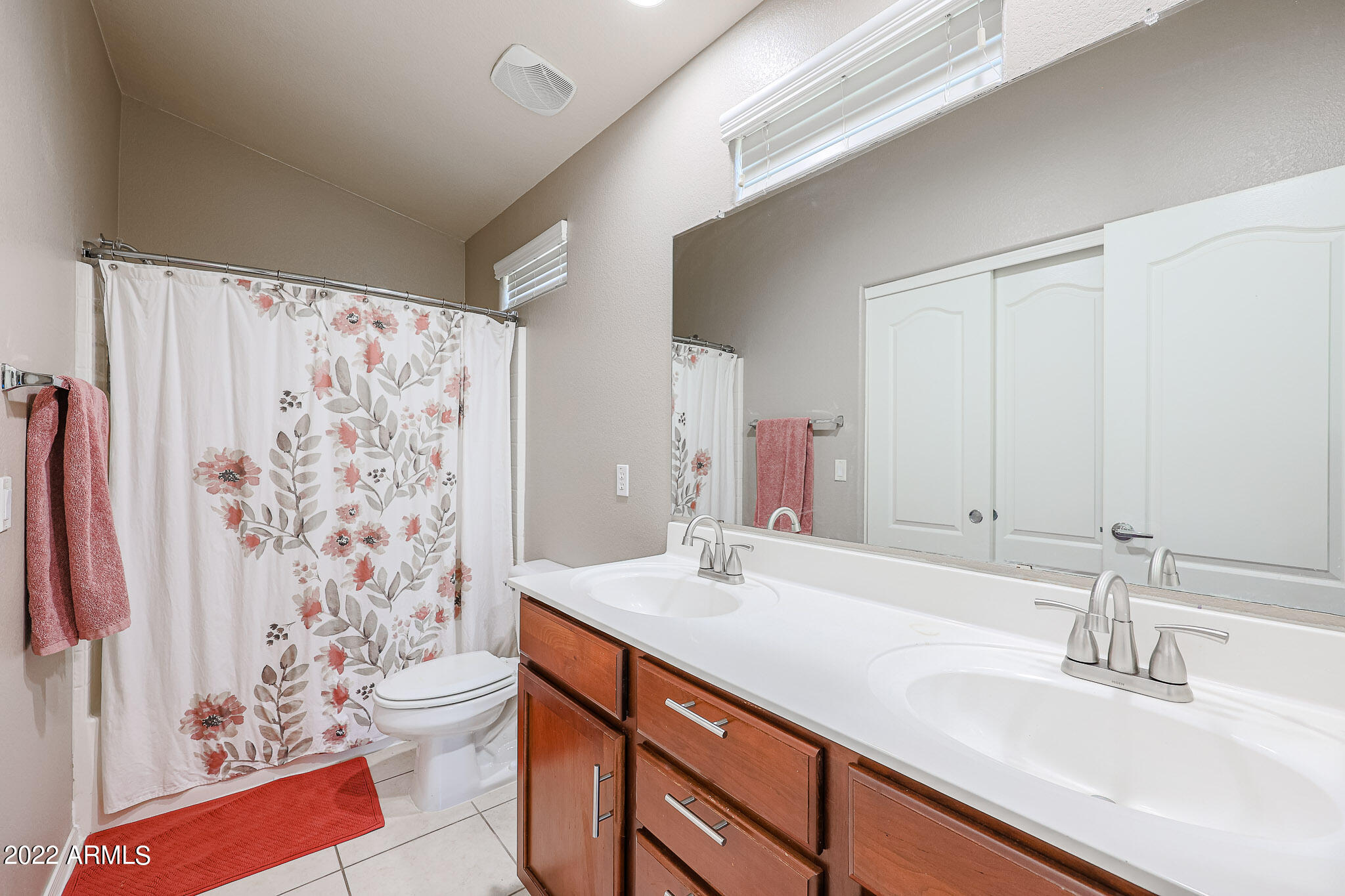 2727 North Price Road, Unit 57 Chandler, AZ 85224 - Photo 6 of 29 Owner's Bath