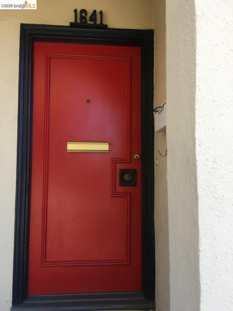1641 Walnut Street Berkeley, CA 94709 - Photo 2 of 11