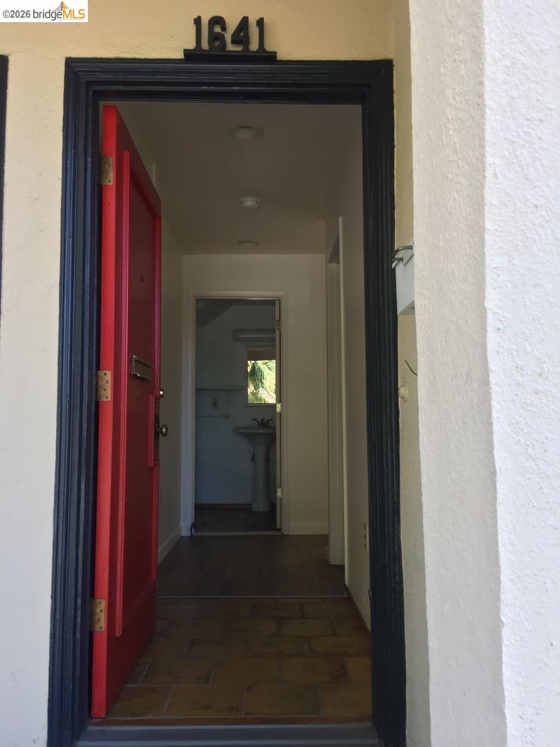 1641 Walnut Street Berkeley, CA 94709 - Photo 3 of 11