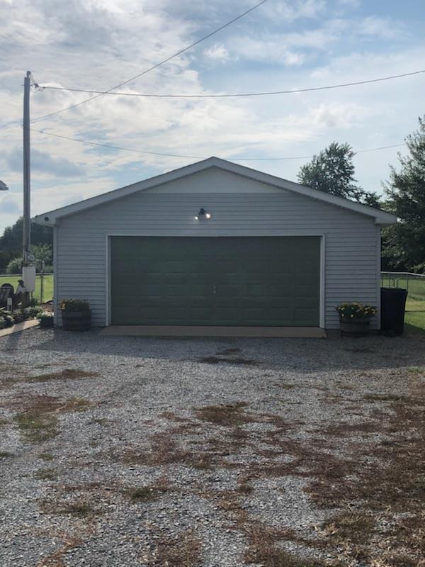 5667 Dixon Road Cross Plains, TN 37049 - Photo 4 of 15