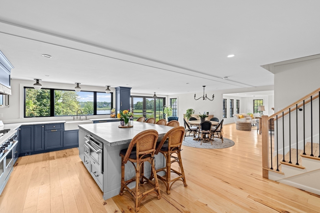 392 South Main Street Cohasset, MA 02025 - Photo 9 of 38