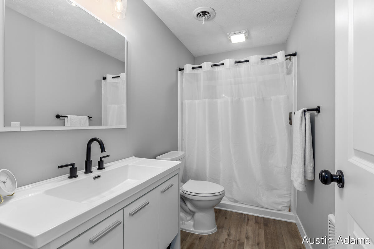 204 Ira Spring Road Holland, MI 49423 - Photo 30 of 47 204-Ira-Spring_029