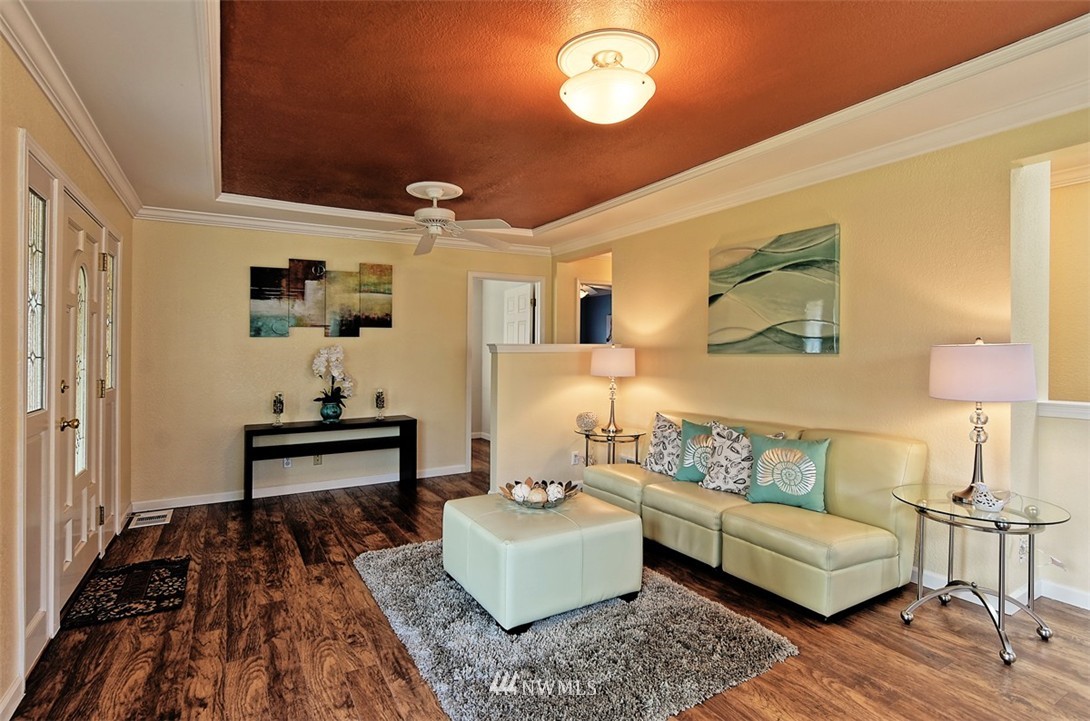 505 Pelly Avenue North Renton, WA 98057 - Photo 4 of 25 Gallery Image 4