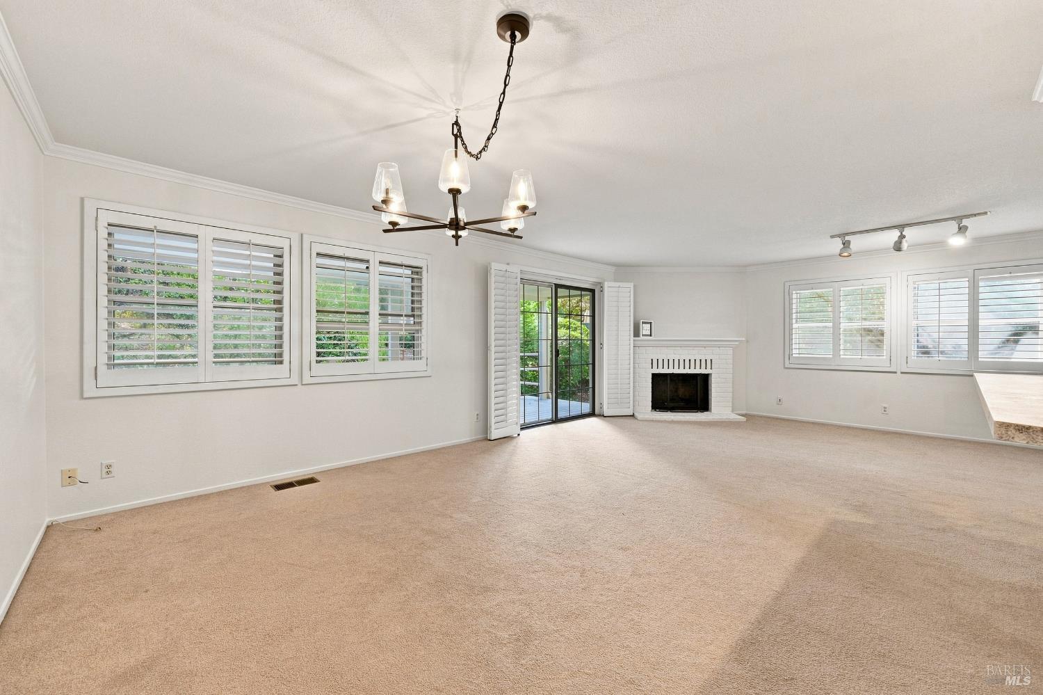96 Firestone Way Santa Rosa, CA 95409 - Photo 15 of 68 Gallery Image 15