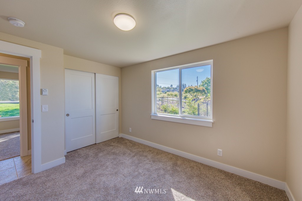 38315 Buck Road Northeast Hansville, WA 98340 - Photo 15 of 25 Gallery Image 15