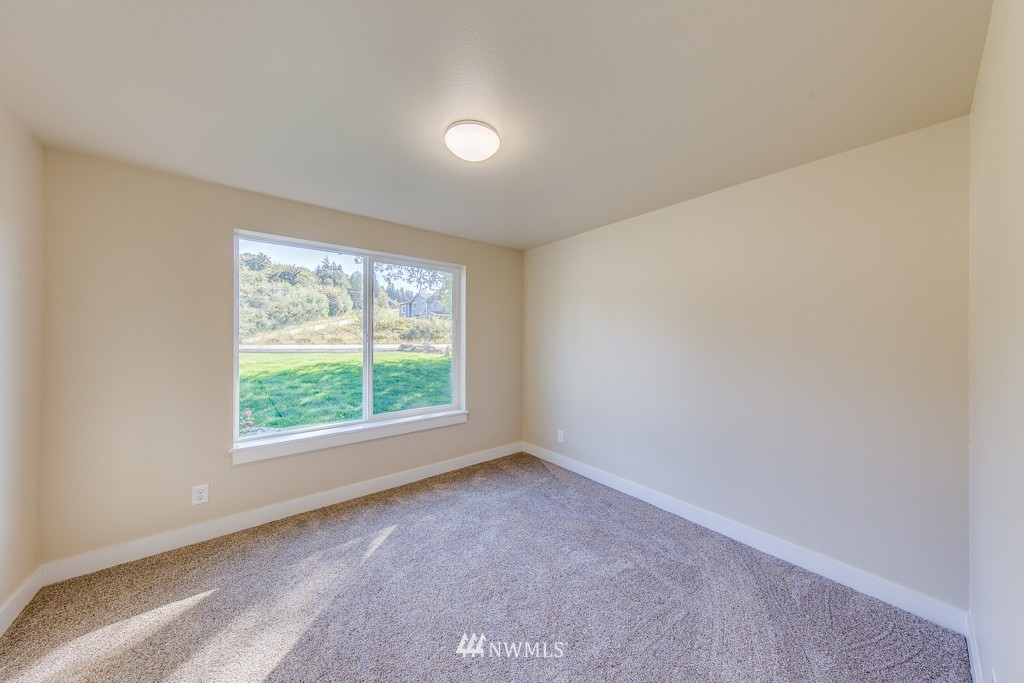 38315 Buck Road Northeast Hansville, WA 98340 - Photo 16 of 25 Gallery Image 16