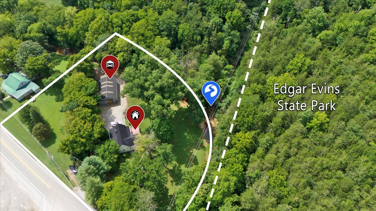 1570 Wolf Creek Road Silver Point, TN 38582 - Photo 38 of 40 a view of entryway