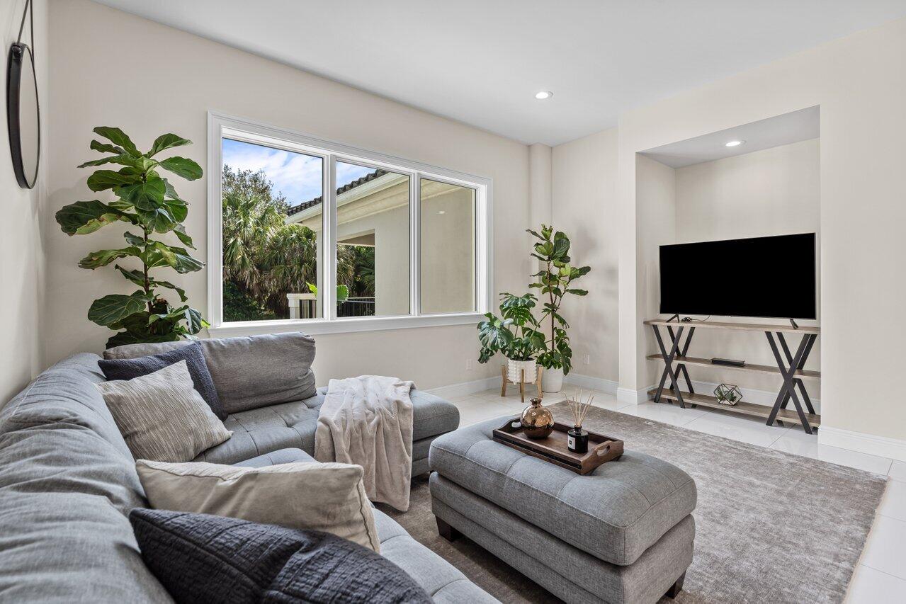 17750 Cadena Drive Boca Raton, FL 33496 - Photo 30 of 71 041-17750CadenaDrive-BocaRaton-FL-33496-