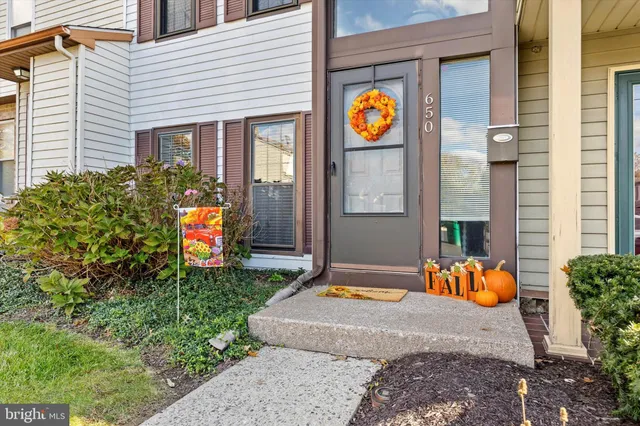 $199,000 | 650 Lopax Road, Harrisburg, PA 17112