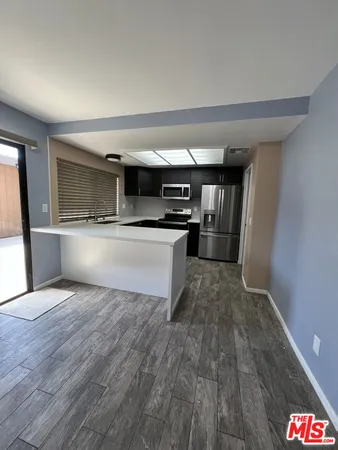 $599,900 | 14456 Foothill Boulevard, Unit 28, Sylmar, CA 91342