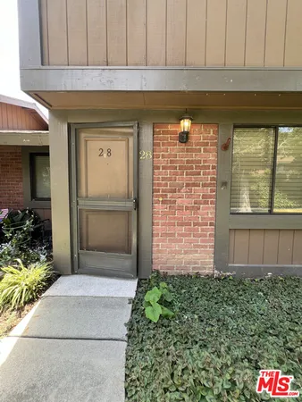 $599,900 | 14456 Foothill Boulevard, Unit 28, Sylmar, CA 91342