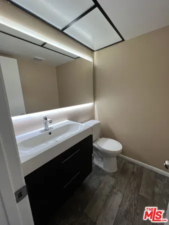 $599,900 | 14456 Foothill Boulevard, Unit 28, Sylmar, CA 91342