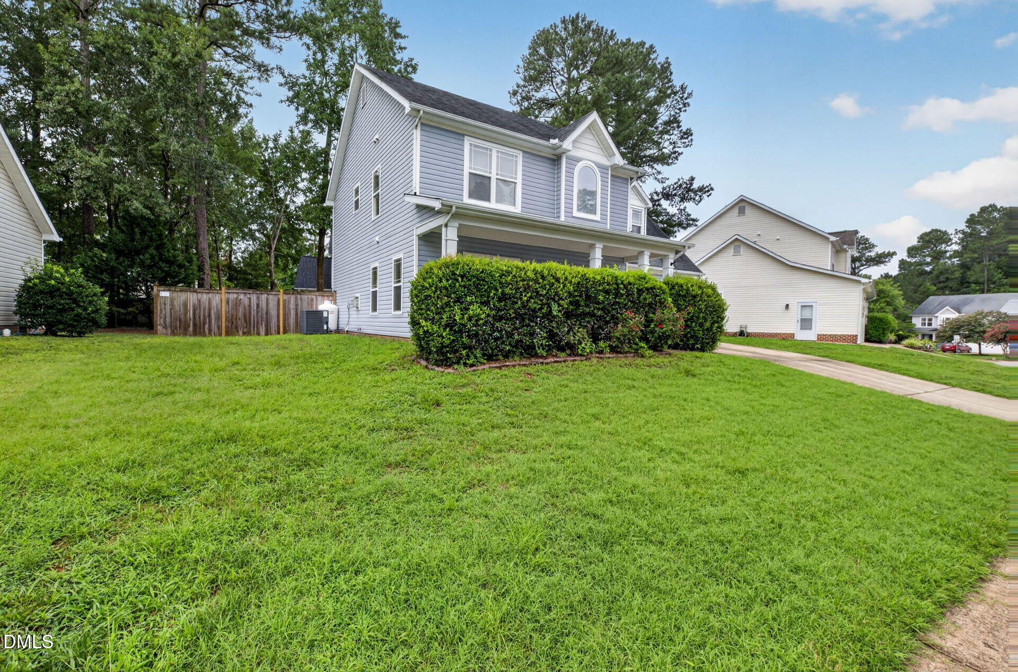 4621 Landover Dale Drive Raleigh, NC 27616 - Photo 3 of 36 4-web-or-mls-4621 Landover Dale Dr - 4