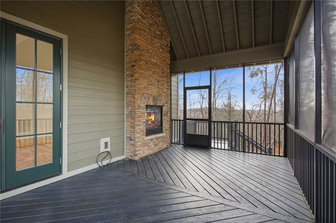 207 Cliffside Trail Pickens, SC 29671 - Photo 16 of 50