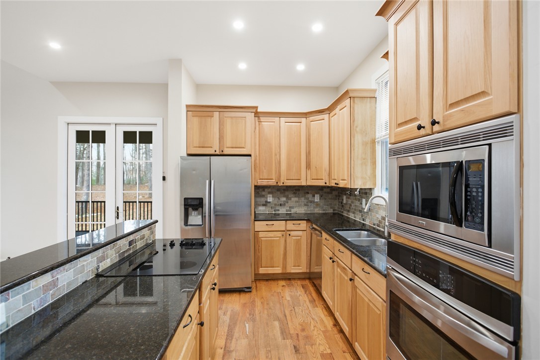 207 Cliffside Trail Pickens, SC 29671 - Photo 7 of 50