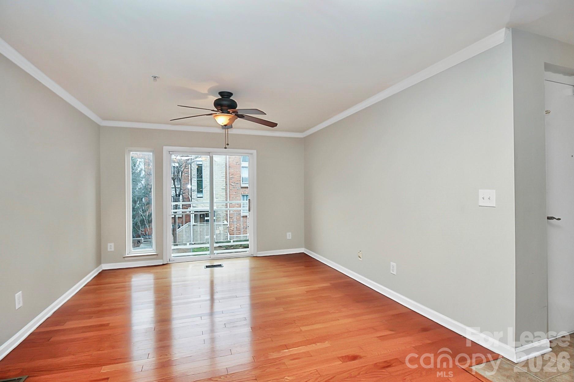 621 Raphael Place Charlotte, NC 28205 - Photo 4 of 19