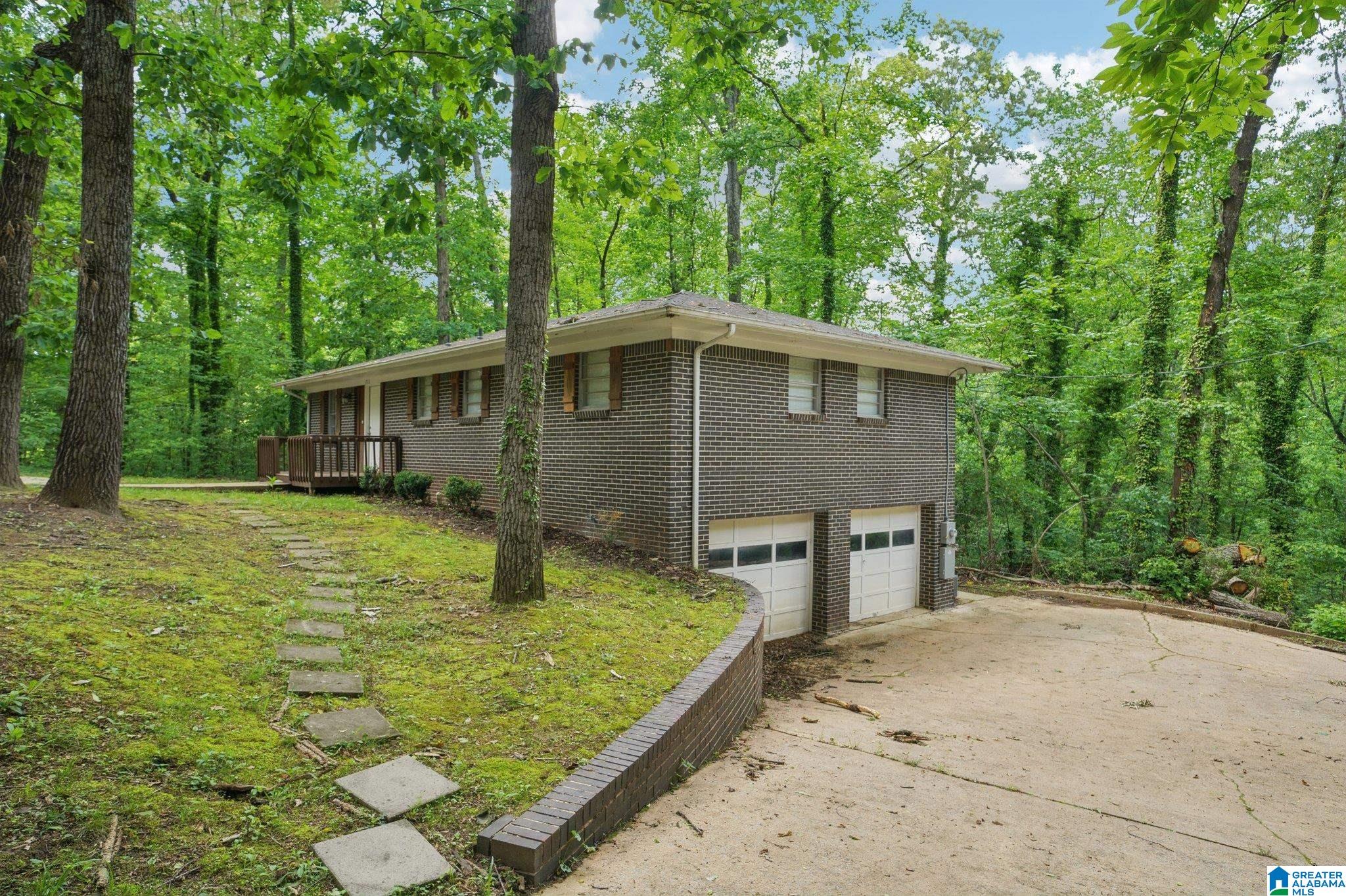 711 Oak Ridge Drive Birmingham, AL 35214 - Photo 23 of 27