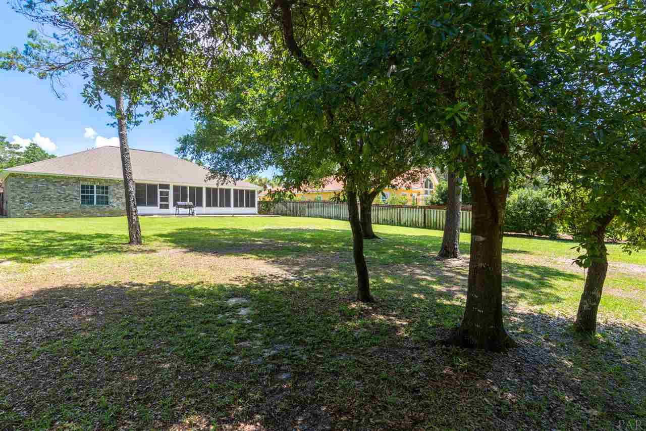 2615 Cove Road Navarre, FL 32566 - Photo 20 of 27